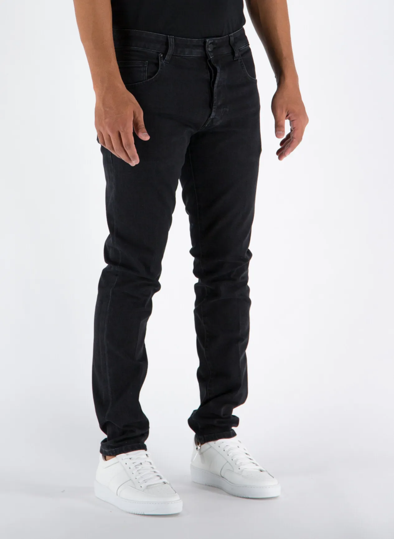     -DON THE FULLER    -JEANS MILANO 959-